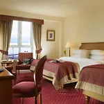 Bay Conference & Leisure Centre 4* Γκάλγουεϊ