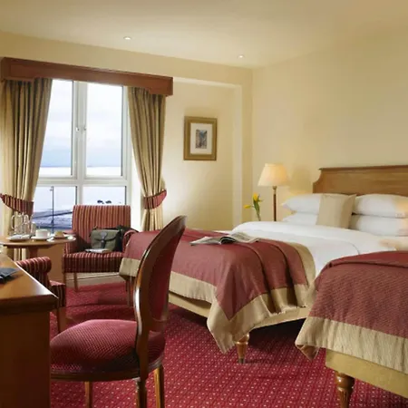 Bay Conference & Leisure Centre 4* Γκάλγουεϊ