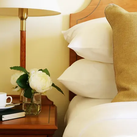 戈尔韦海湾会议及娱乐中心酒店