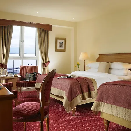 Bay Conference & Leisure Centre Hotell Galway