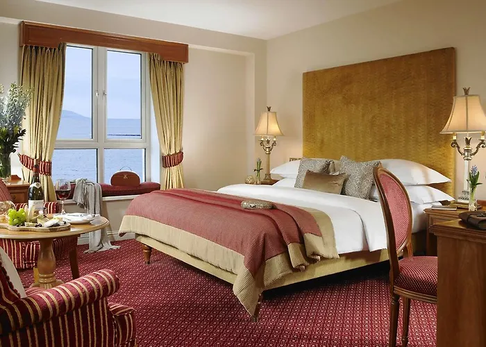 Отель Bay Conference & Leisure Centre Голуэй