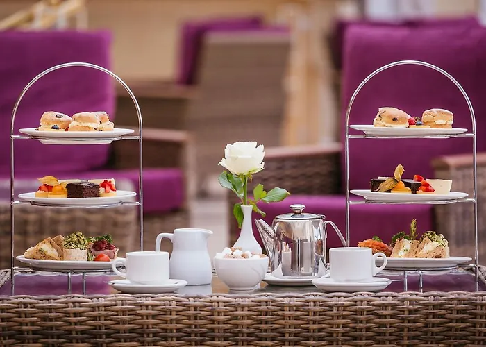 Bay Conference & Leisure Centre 4*