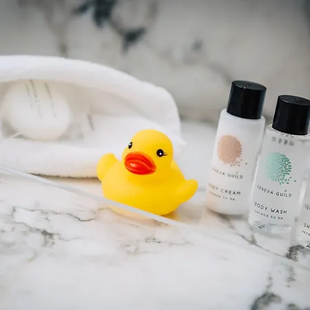 Szálloda Bay Conference & Leisure Centre 4*